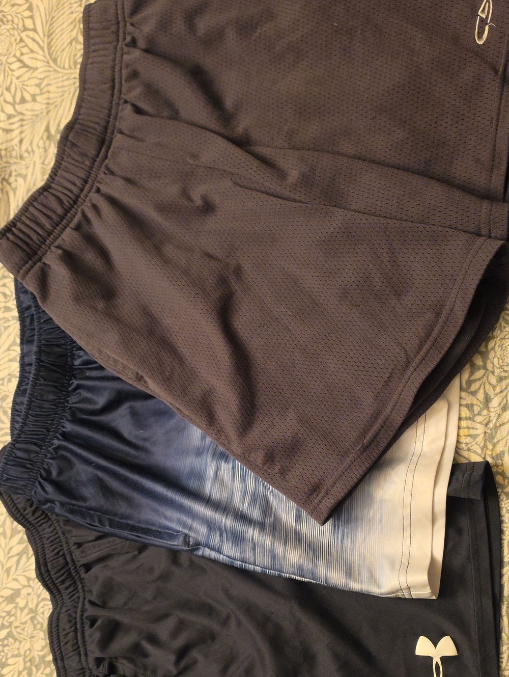 9Old Navy Kids Athletic Shorts